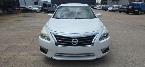 White 2015 Nissan Altima 2.5 S