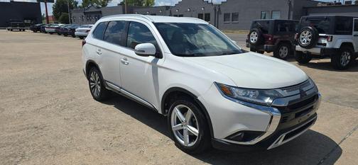 2020 Mitsubishi Outlander SP