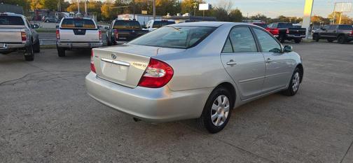 2002 Toyota Camry LE