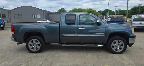 Woodland Green 2009 GMC Sierra 1500 SLE1
