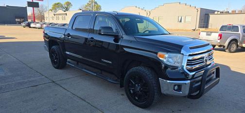 2017 Toyota Tundra SR5