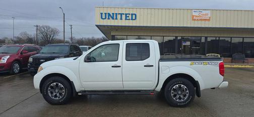 2015 Nissan Frontier Desert Runner