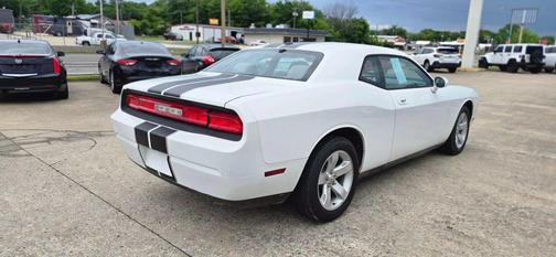 2010 Dodge Challenger SE