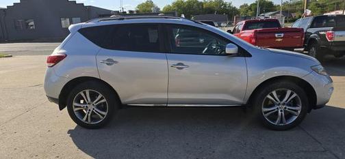 2011 Nissan Murano LE
