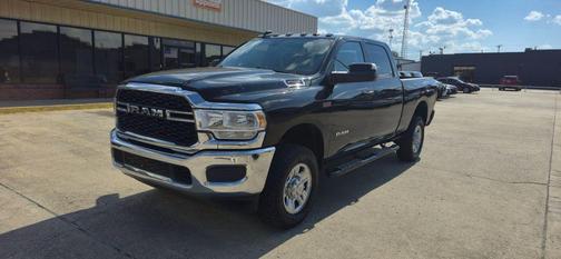 2021 RAM 2500 Tradesman Crew Cab 4x4 6'4' Box