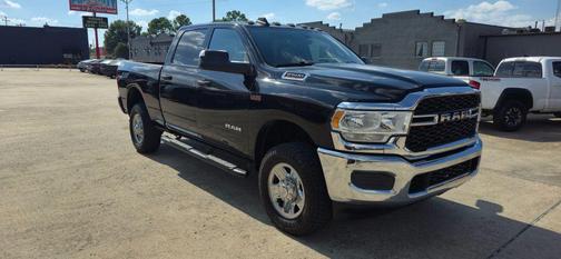 2021 RAM 2500 Tradesman Crew Cab 4x4 6'4' Box