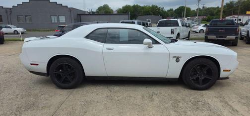 2013 Dodge Challenger SXT