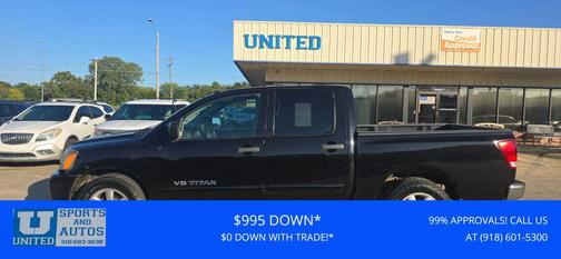 2014 Nissan Titan SV