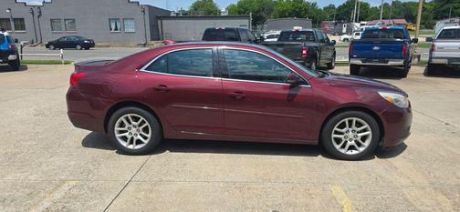 Butte Red Metallic 2015 Chevrolet Malibu 1LT