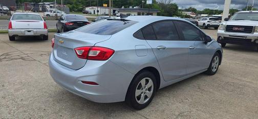 2018 Chevrolet Cruze LS