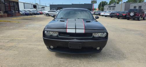 2011 Dodge Challenger Base
