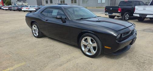 2011 Dodge Challenger Base