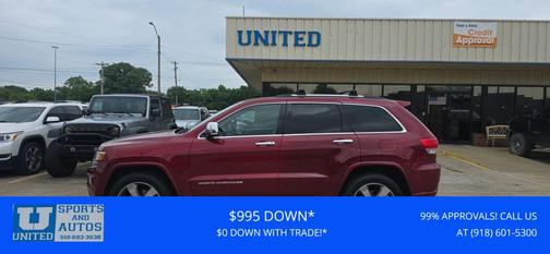 Brilliant Black Crystal Pearlcoat 2014 Jeep Grand Cherokee Overland