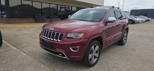 Brilliant Black Crystal Pearlcoat 2014 Jeep Grand Cherokee Overland