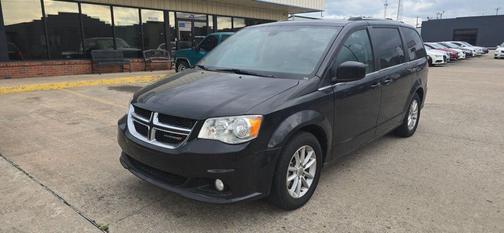 Black Onyx Crystal Pearlcoat 2019 Dodge Grand Caravan SXT