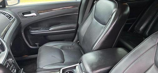 2018 Chrysler 300 Limited