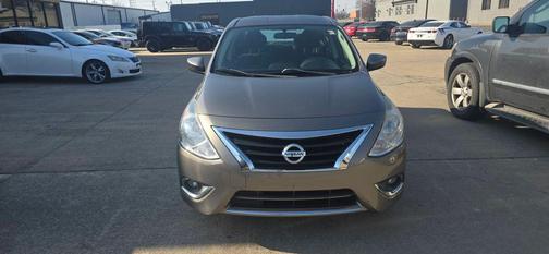 2017 Nissan Versa 1.6 SV