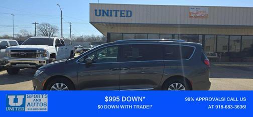 2018 Chrysler Pacifica Touring-L