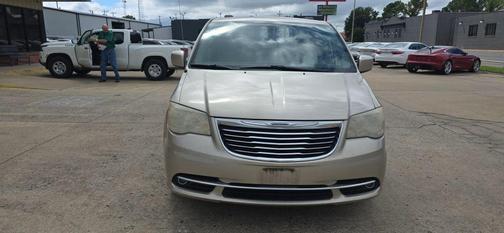 2014 Chrysler Town & Country Touring
