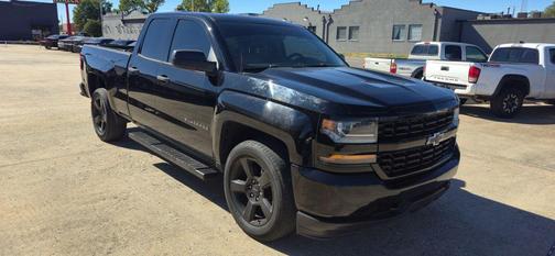2017 Chevrolet Silverado 1500 Custom