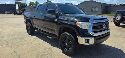 2015 Toyota Tundra SR5