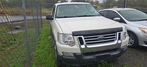 2008 Ford Explorer Sport Trac XLT