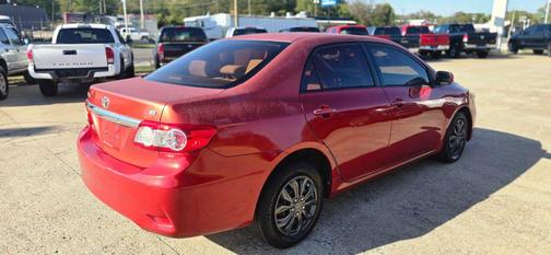 2011 Toyota Corolla LE