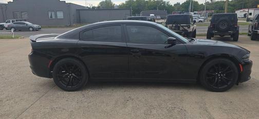 2018 Dodge Charger SXT