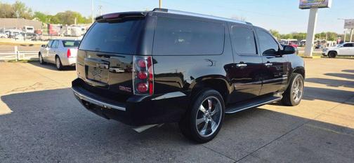 2011 GMC Yukon XL Denali