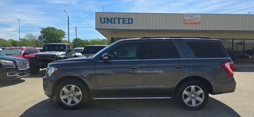 Gray 2019 Ford Expedition XLT