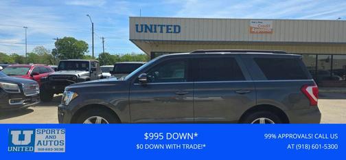 Gray 2019 Ford Expedition XLT