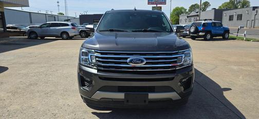 Gray 2019 Ford Expedition XLT