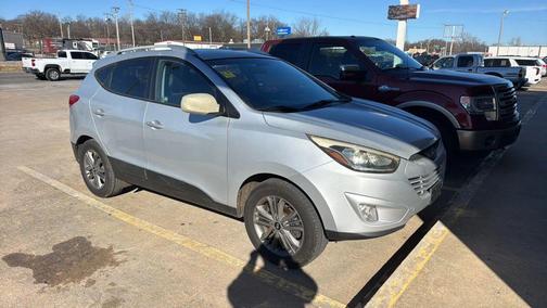 2015 Hyundai TUCSON SE