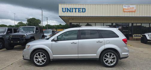 Bright Silver Metallic Clearcoat 2011 Dodge Journey Crew