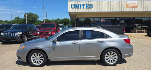 Billet Silver Metallic Clearcoat 2013 Chrysler 200 Touring