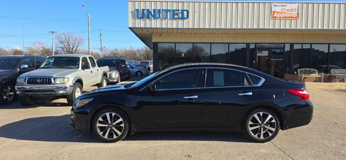 2016 Nissan Altima 2.5 SR