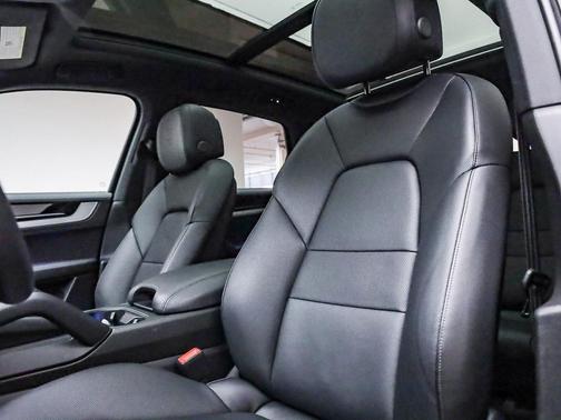 2025 Porsche Cayenne Cayenne