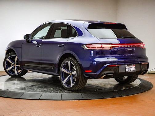 2025 Porsche Macan 