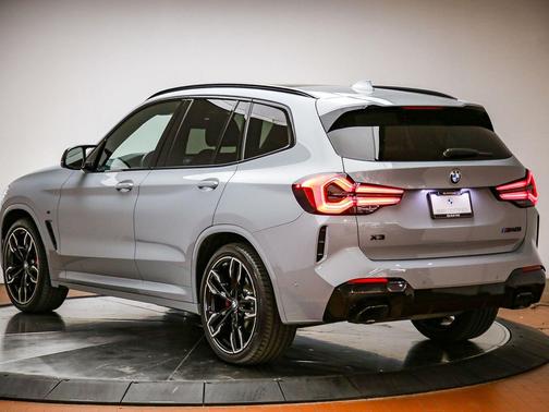 Brooklyn Grey Metallic 2024 BMW X3 M40i