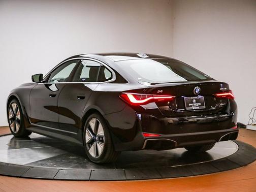 Jet Black 2026 BMW i4 Gran Coupe eDrive40