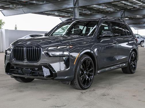 Dravit Grey Metallic 2025 BMW X7 xDrive40i