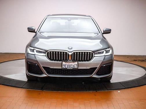 Skyscraper Gray Metallic 2023 BMW 530e Base