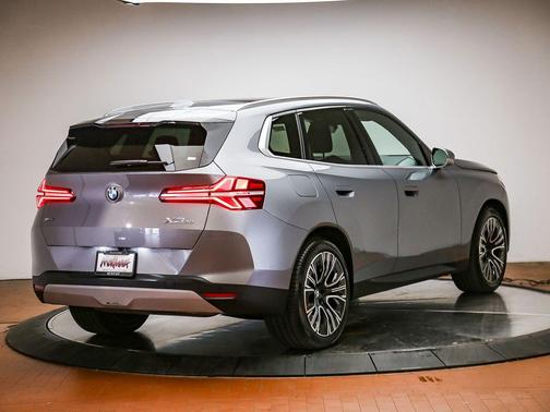 Skyscraper Grey Metallic 2026 BMW X3 30 xDrive