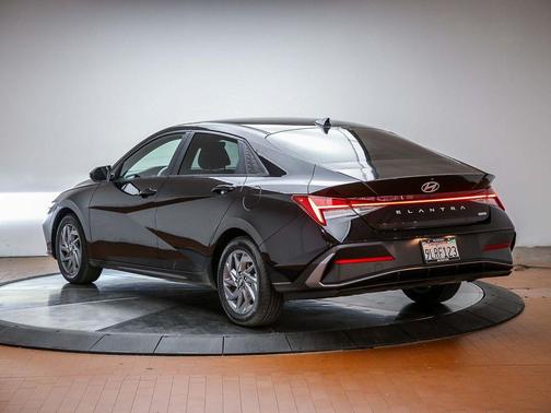Abyss Black 2024 Hyundai ELANTRA HEV Blue
