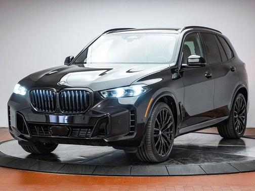 Black Sapphire Metallic 2024 BMW X5 xDrive40i