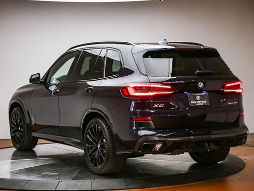 Carbon Black Metallic 2023 BMW X5 sDrive40i