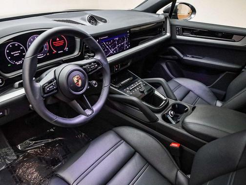2025 Porsche Cayenne Cayenne