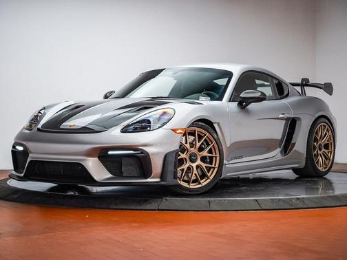 2025 Porsche 718 Cayman GT4 RS