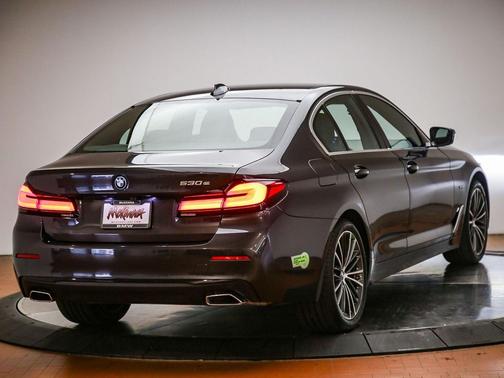 Dark Graphite Metallic 2023 BMW 530e Base