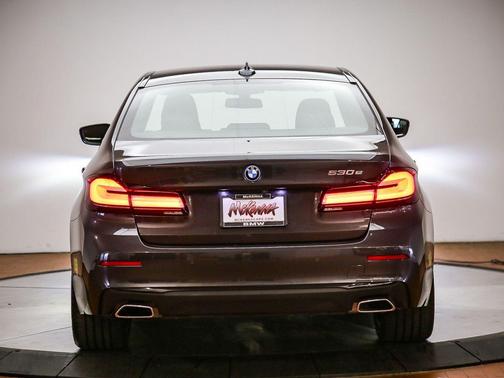Dark Graphite Metallic 2023 BMW 530e Base